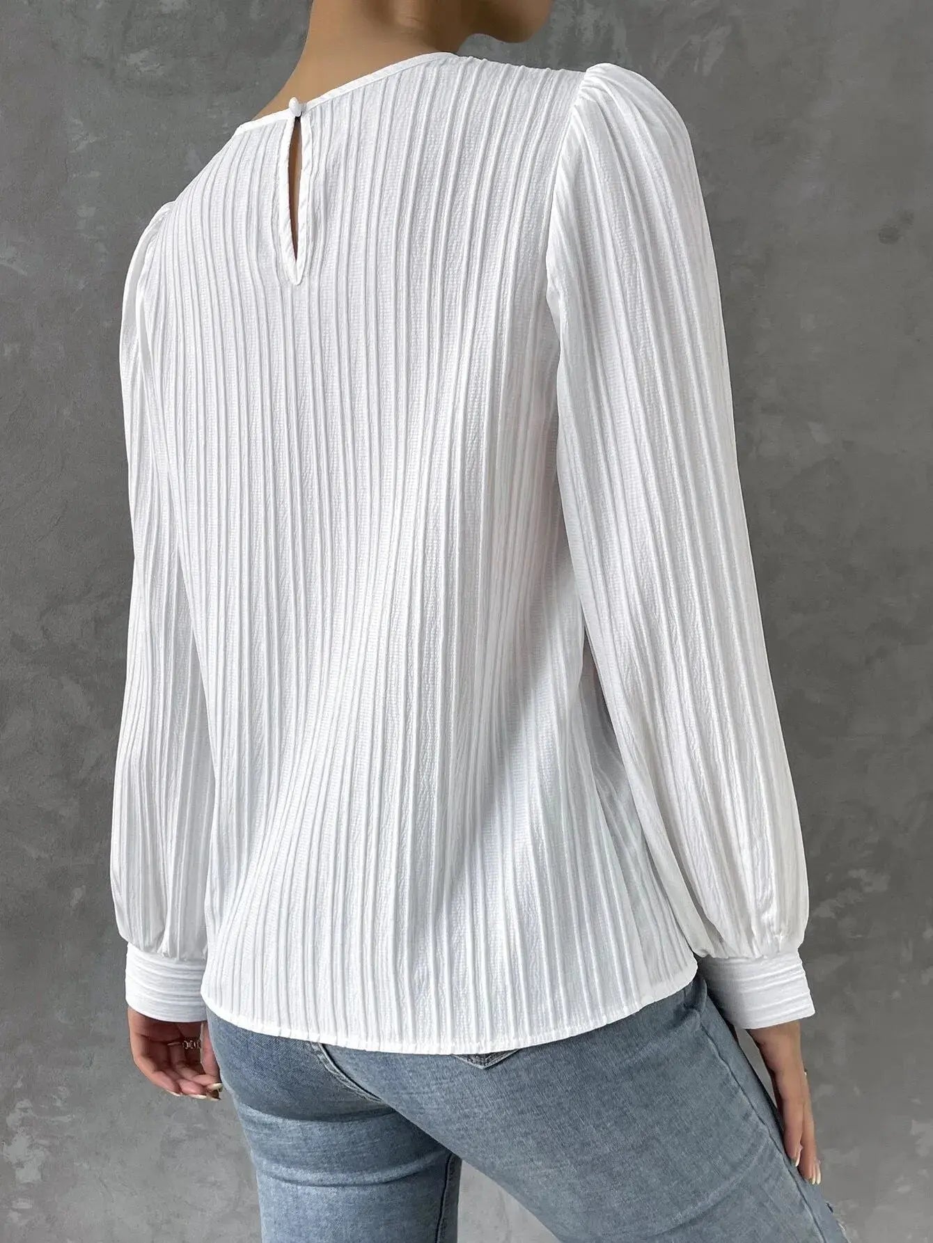 Emma™ | Zeitlose Elegante Bluse